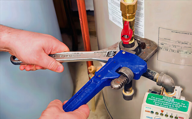 https://southperthhotwater.com.au/uploads/2025/06/hot-water-servicing-75260.jpg