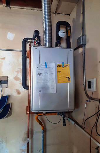 https://southperthhotwater.com.au/uploads/2025/06/instant-hot-water-systems-51476.jpg