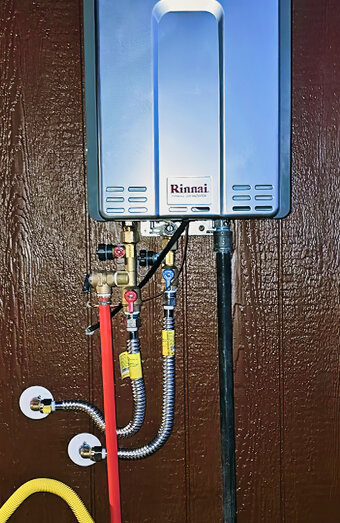 https://southperthhotwater.com.au/uploads/2025/06/instant-hot-water-systems-93408.jpg